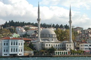 Istambul mosquée sur le Bosphore @A.Cassim
