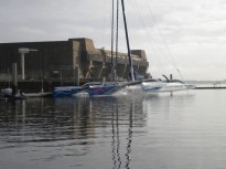 Le maxi trimaran Banque Populaire 5 - base sous-marine de Lorient @ Ronan Audic