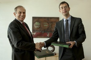 SIGNATURE IFREMER DCNS  @Véronique Fel_DCNS